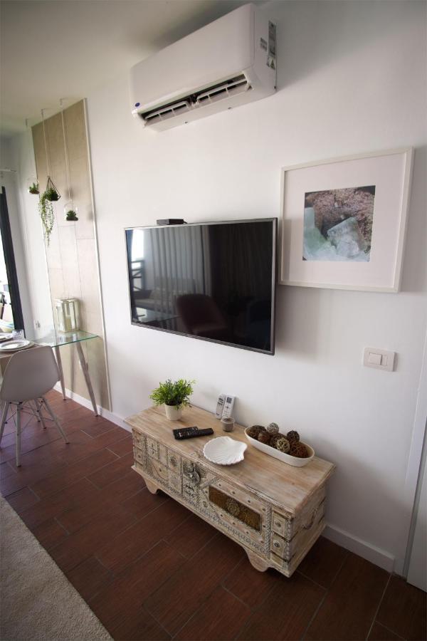 Apartment Portonovo La Paloma Amazing Sea View & Swimming Pool-Good Wifi -Free Ac- Private Parking Puerto del Carmen  Bagian luar foto