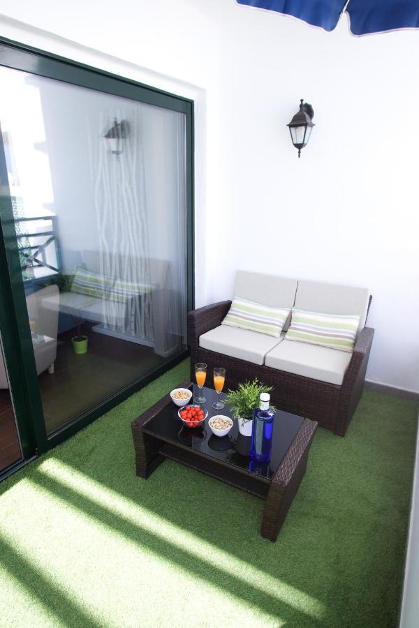 Apartment Portonovo La Paloma Amazing Sea View & Swimming Pool-Good Wifi -Free Ac- Private Parking Puerto del Carmen  Bagian luar foto