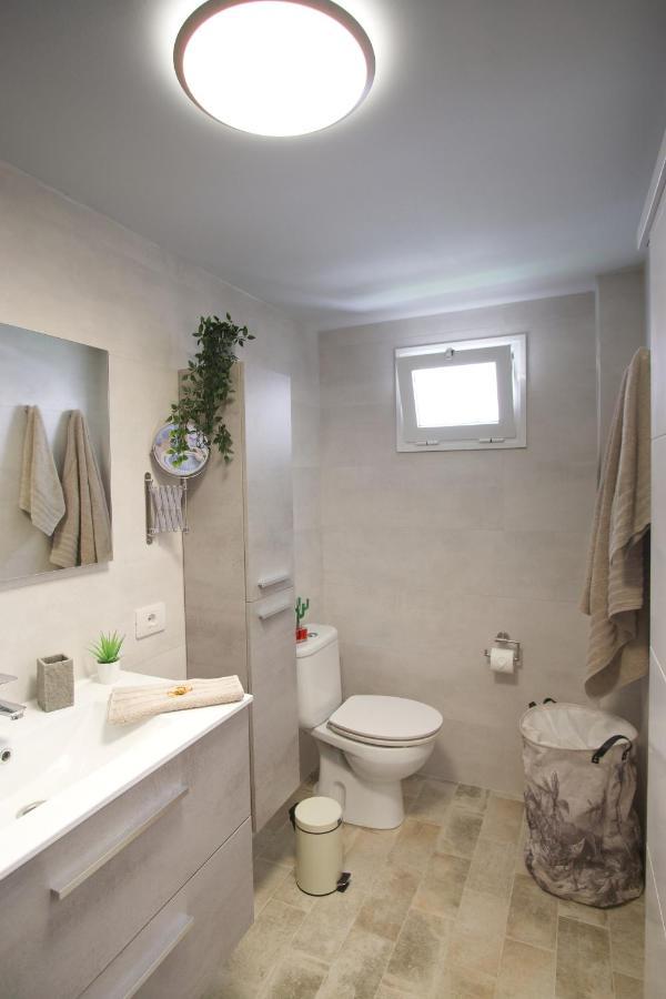 Apartment Portonovo La Paloma Amazing Sea View & Swimming Pool-Good Wifi -Free Ac- Private Parking Puerto del Carmen  Bagian luar foto